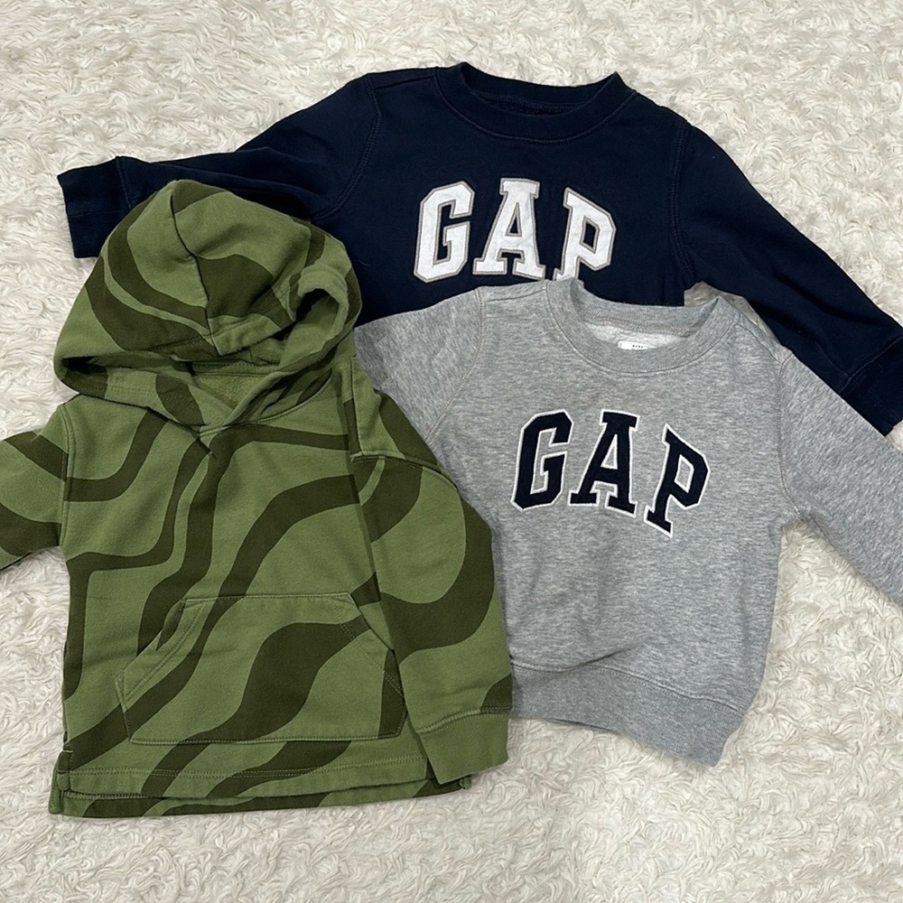 3-pack! babyGap sweatshirts 18-24mo